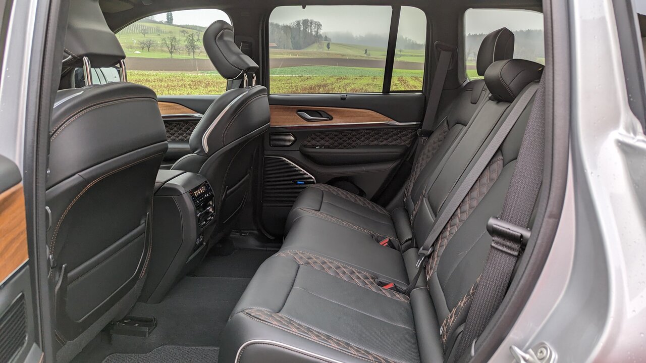 Rücksitze im Jeep Grand Cherokee