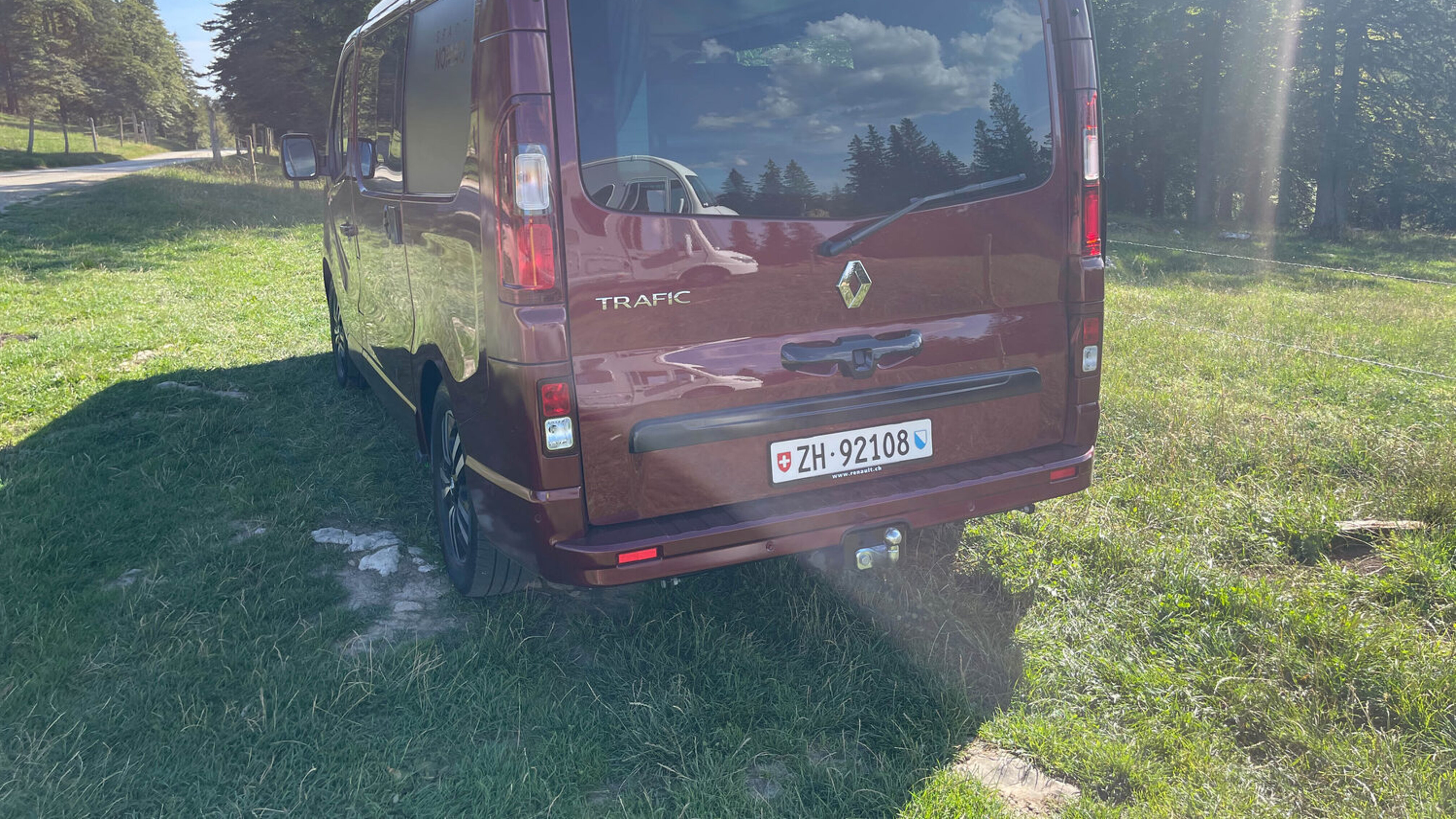 Heckansicht des Renault Trafic Spacenomad