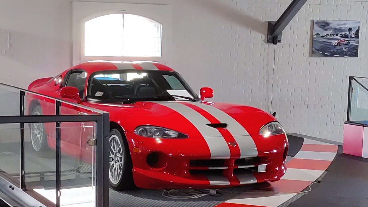 Blick in die Ausstellung der Autobau Erlebniswelt in Romanshorn TG