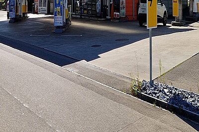 Tankstelle mit Shop