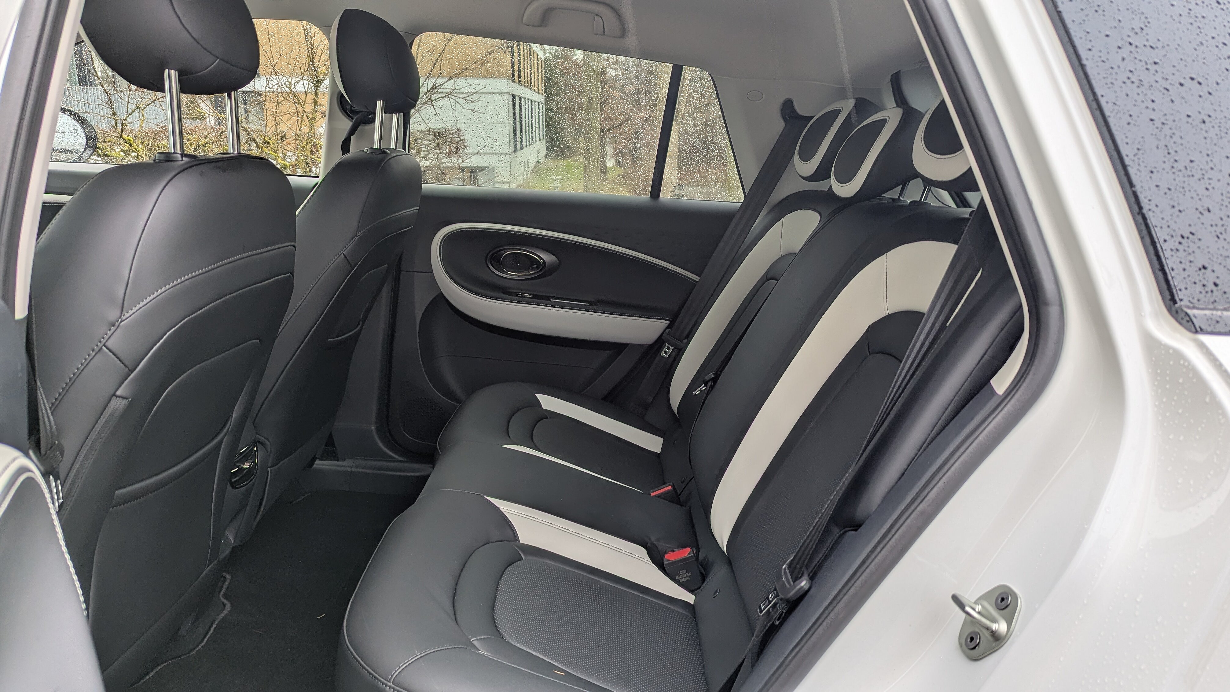 Rücksitze im JAC E30X