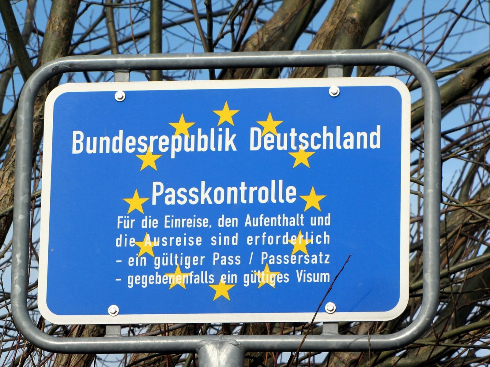 Grenzbeschilderung Deutschland.