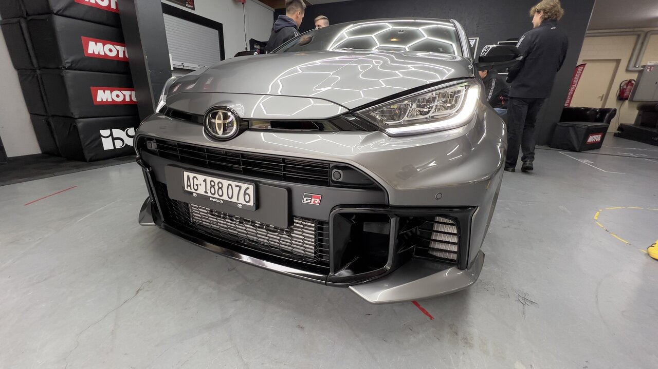 Toyota GR Yaris von vorne
