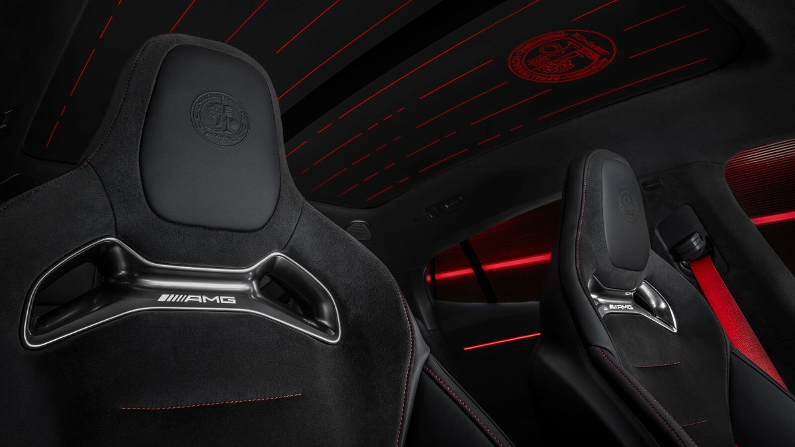 Mercedes AMG Logo Sitz