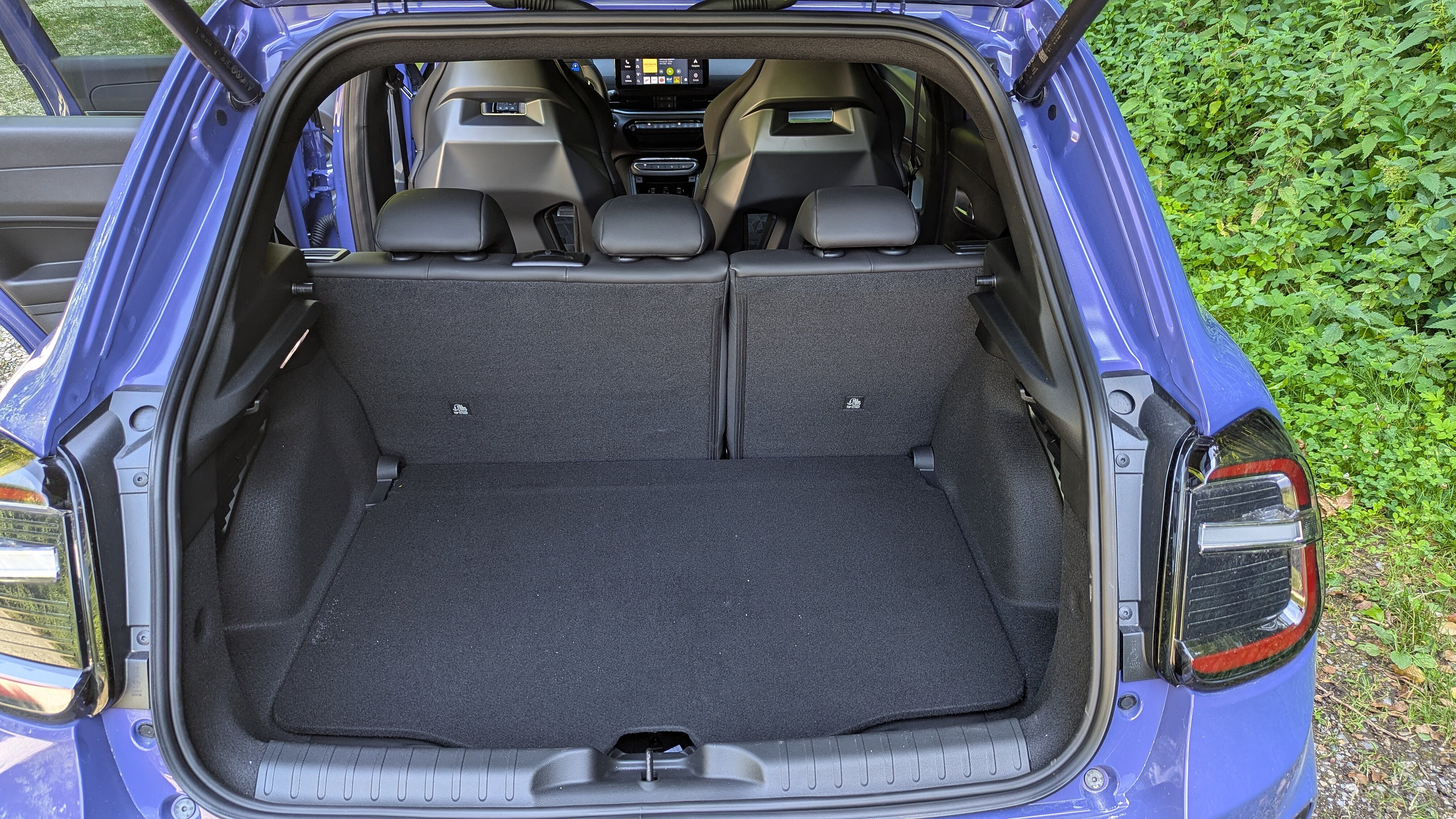Kofferraum imn Abarth 600e