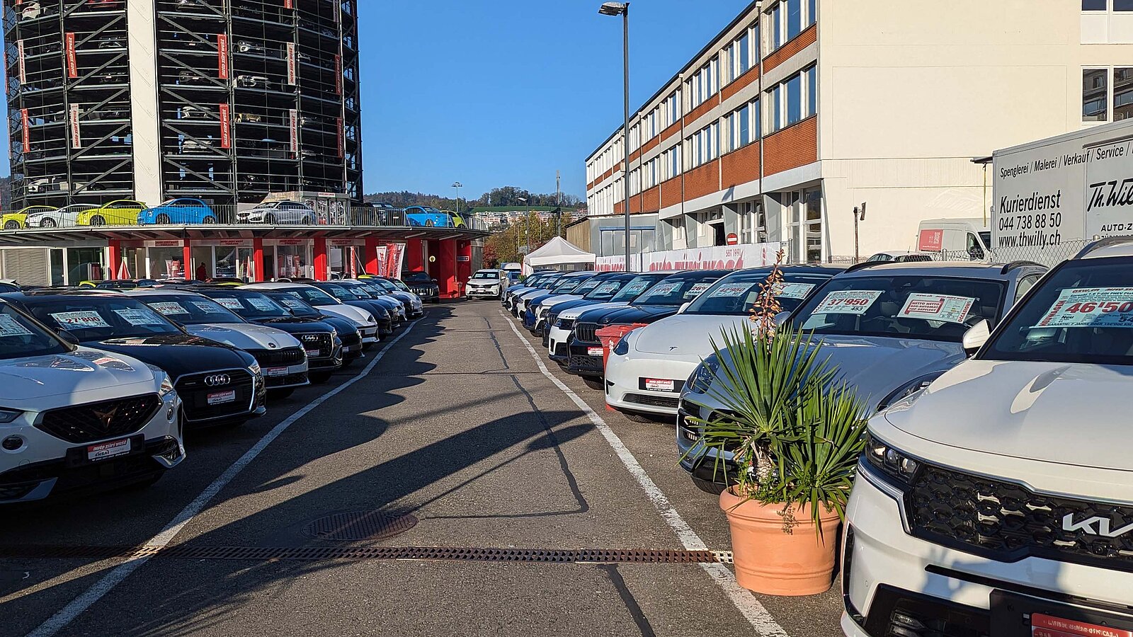 Gebrauchtwagen-Händler