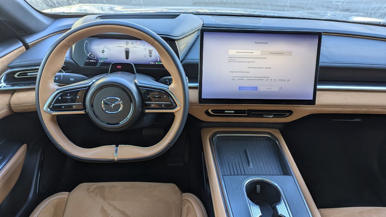 Cockpit des Mazda 6e