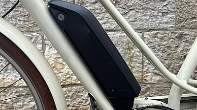 Die Velos lassen sie stehen: Im Kanton Schaffhausen warnt die Polizei vor E-Bike-Akku-Dieben. Bild: Schaffhauser Polizei