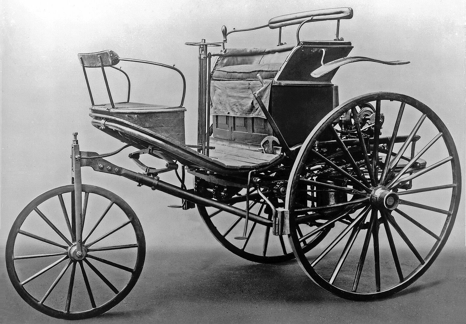 24C0162_009 Benz Patent-Motorwagen