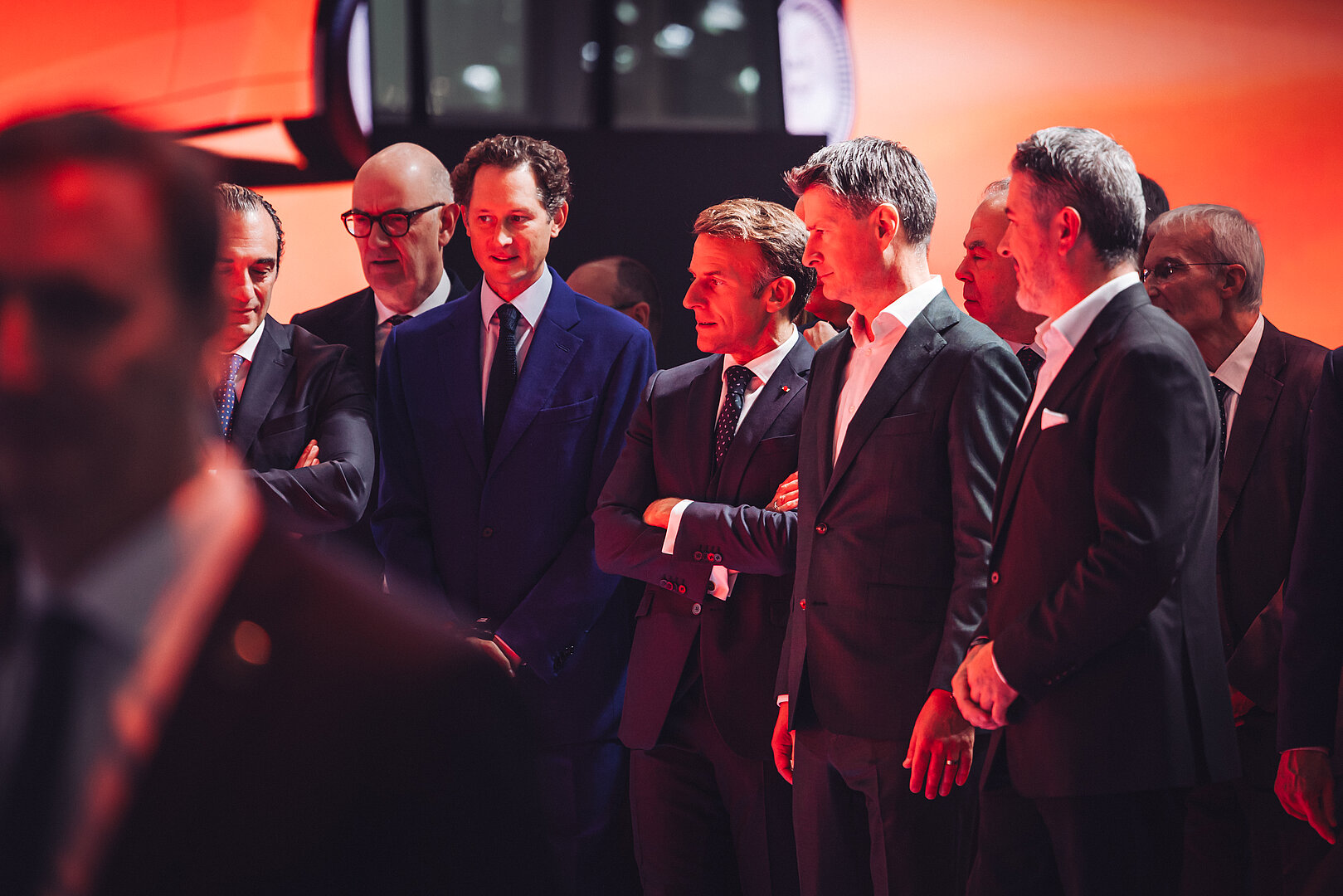 Präsident Emmanuel Macron am Pariser Autosalon