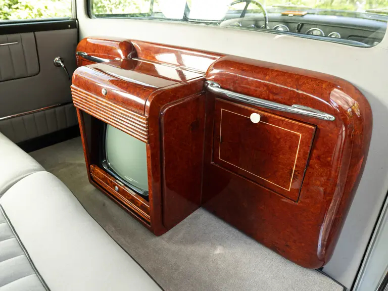 Personalisierter Fond im Rolls-Royce Silver Wraith