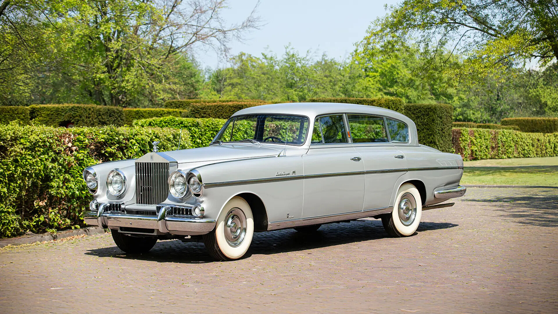 Rolls-Royce Silver Wraith