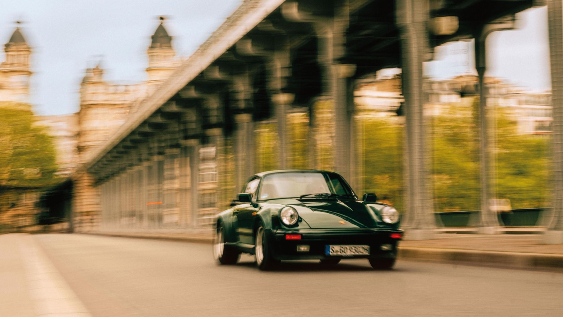 Porsche 930