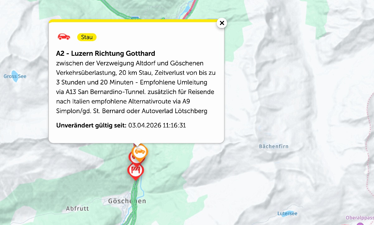 Auf der A2 im Kanton Uri staut sich der Verkehr aktuell auf einer Strecke von 20 Kilometern. Bild: Touring Club Schweiz TCS