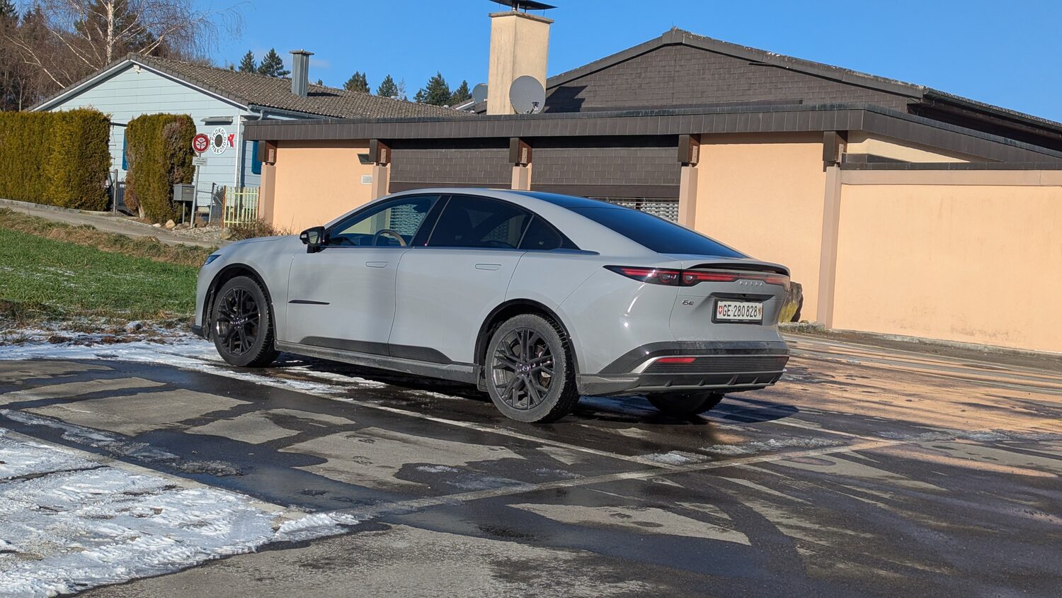 Mazda 6e