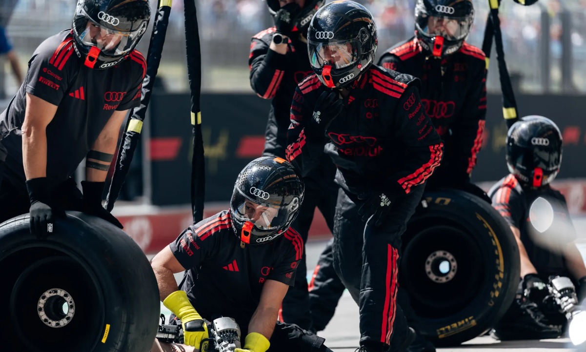 Das Zusammenspiel klappte beim 11. Formel-1-Rennen der Saison in Budapest. Audi-Pilot Nico Hülkenberg holte sich erste WM-Punkte. Bild: Audi Revolut F1 Team