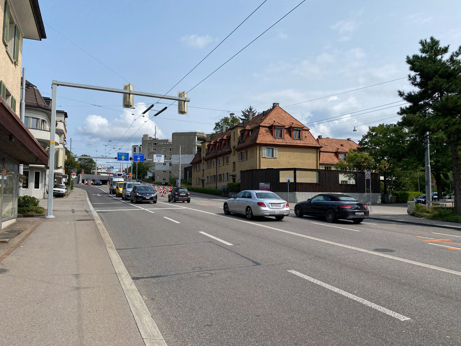 Der Fussgängerstreifen auf Höhe Wibichstrasse wird nur wenige Meter vor dem Bucheggtunnel sein.