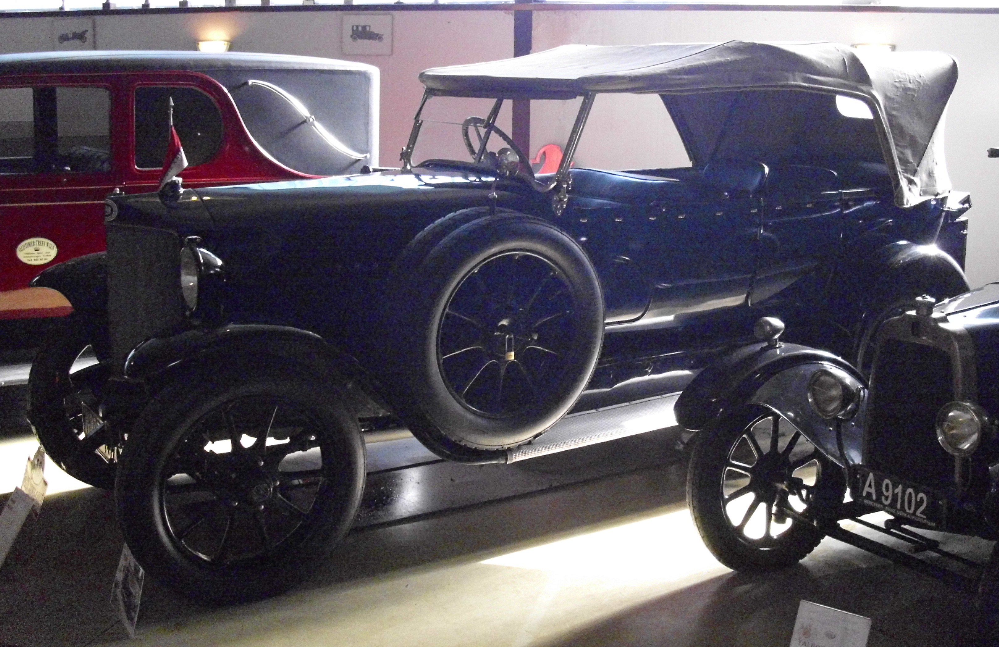 Der Steyr II war das erste Serienmodell des österreichischen Autoherstellers. Es wurde auch als «Waffenauto» bezeichnet.